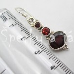 Stříbrné náušnice granát sněhulák Náušnice