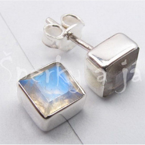 Stříbrné náušnice měsíční kámen čtverec Náušnice