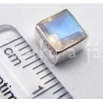 Stříbrné náušnice měsíční kámen čtverec Náušnice