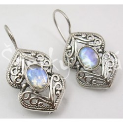 Stříbrné náušnice měsíční kámen šiška Náušnice