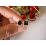 Stříbrné náušnice záhněda čtverec  Náušnice