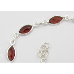 Stříbrný náramek granát šiška Náramky