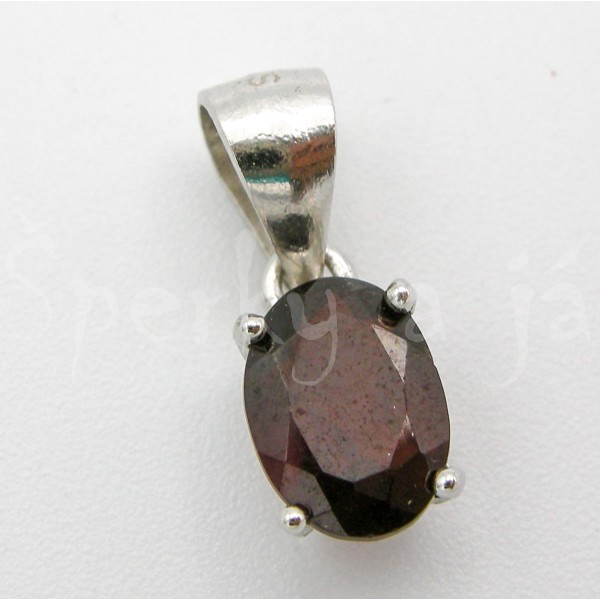 Stříbrný přívěšek granát  ovál | SPERKYAJA.CZ