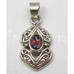 Stříbrný přívěšek granát šiška | SPERKYAJA.CZ