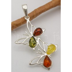 Stříbrný přívěšek jantar trikolor motýli Přívěšky