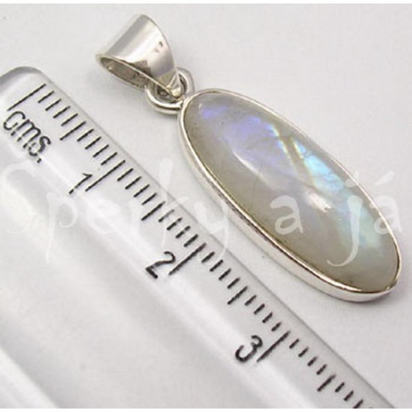 Stříbrný přívěšek měsíční kámen ovál dlouhý Přívěšky