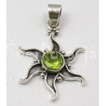 Stříbrný přívěšek olivín slunce Přívěšky