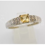 Stříbrný prsten citrín a zirkony obdélník Prsteny