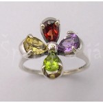 Stříbrný prsten granát srdce Prsteny