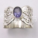 Stříbrný  prsten iolit ovál Prsteny