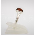 Stříbrný prsten  jantar čtverec Prsteny