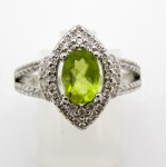 Stříbrný prsten olivín a zirkony šiška | SPERKYAJA.CZ
