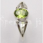 Stříbrný prsten olivín ovál | SPERKYAJA.CZ