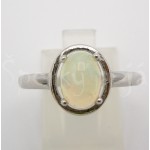 Stříbrný prsten opál ovál Prsteny