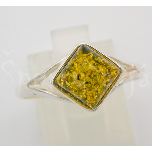 Stříbrný prsten zelený jantar čtverec Prsteny