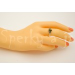 Stříbrný prsten zelený jantar čtverec Prsteny